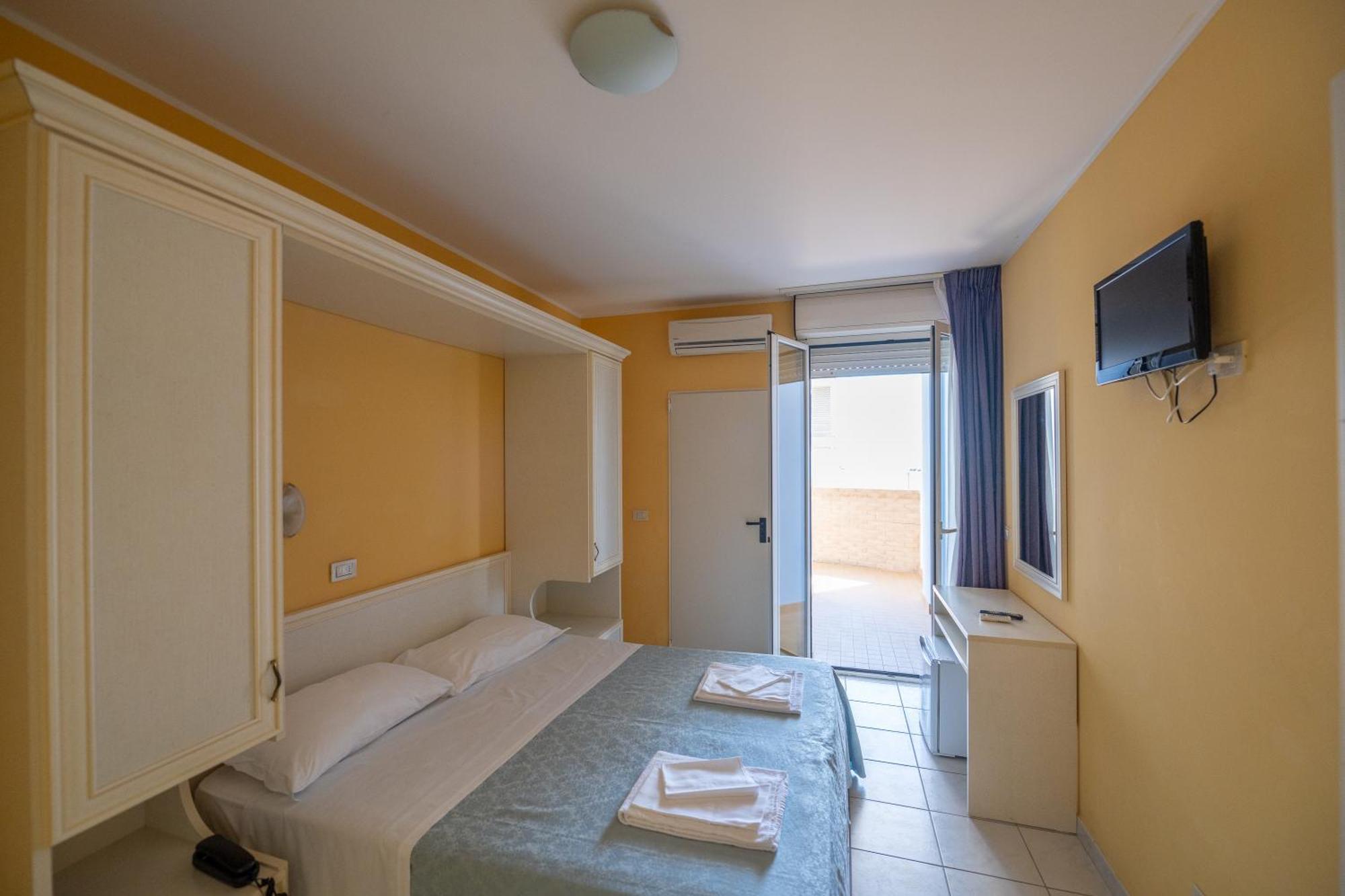 Di Matteo Hotel 阿布鲁齐的罗塞托 外观 照片
